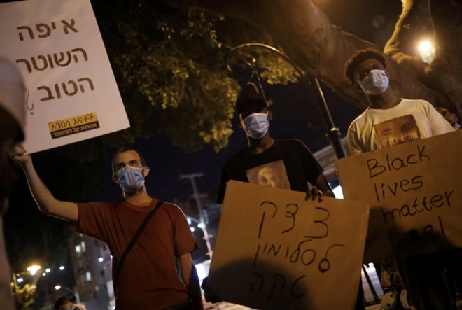 Protest over the shooting of 18-year-old Israeli teen of Ethiopian Solomon Teka, who was shot to death by an off-duty police officer in June 2019.Credit: Tomer Appelbaum