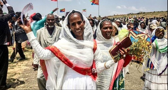 Eritrean women expressing their joy as two land border crossings between Ethiopia and Eritrea were reopened for the first time in 20 years on September 11, 2018