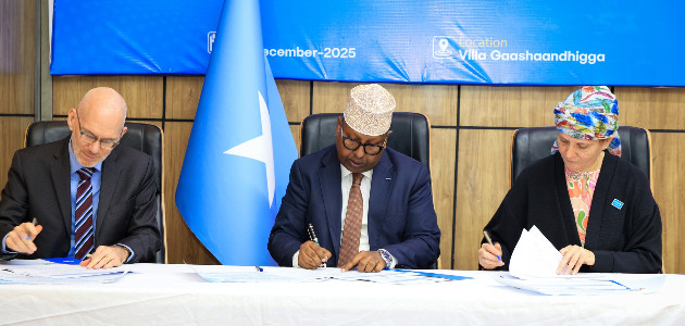 Soomaaliya iyo Qaramada Midoobay oo kala saxiixday hagaha hirgelinta Qorshaha 2025 ee Ilaalinta Carruurta ay saameeyeen Colaadaha